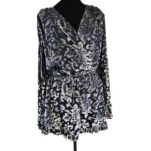 Alter'd State Floral Velvet Romper Size Medium